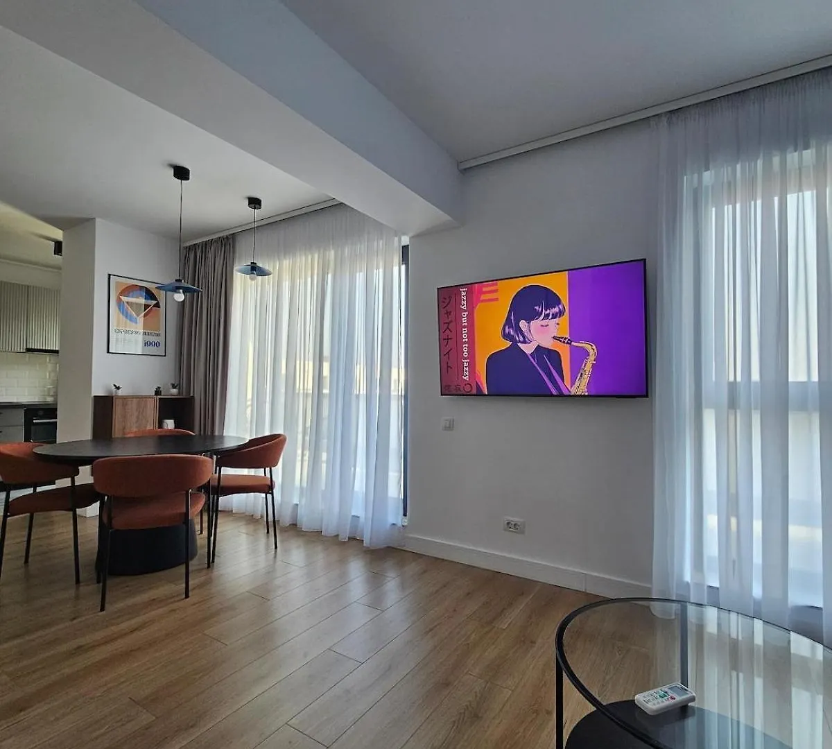 הקונטקטים של Onix Penthouse 18, Premium Parking